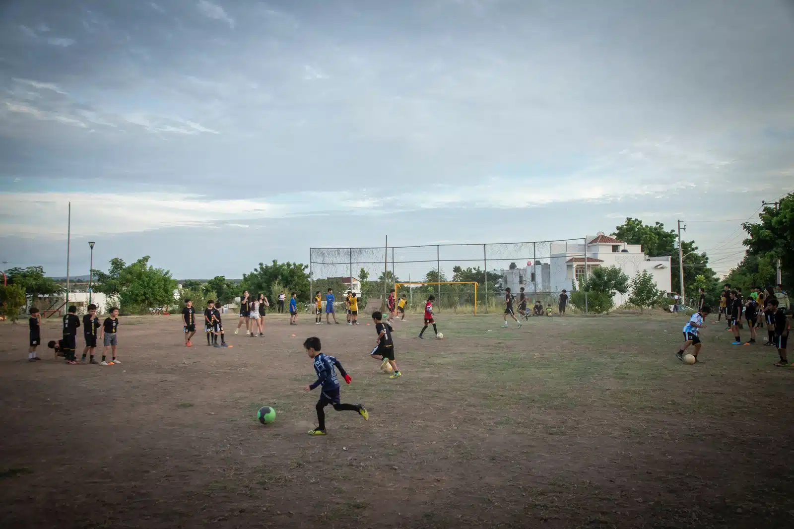 cancha en la colonia Finisterra, Culiacán