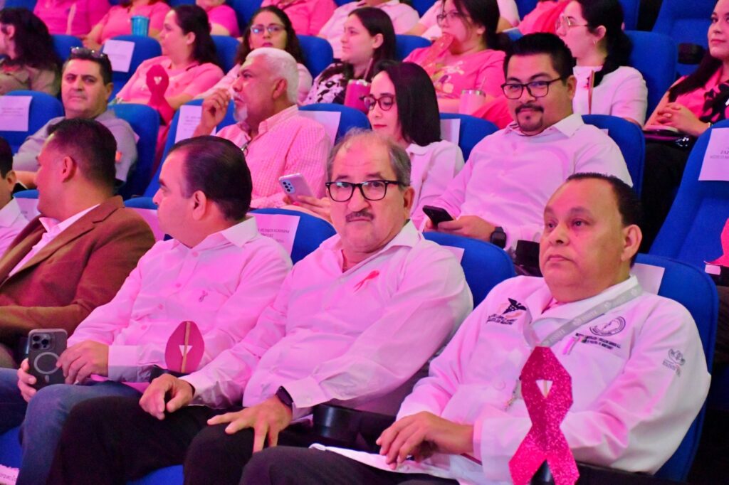 Conferencia sobre cáncer de mama