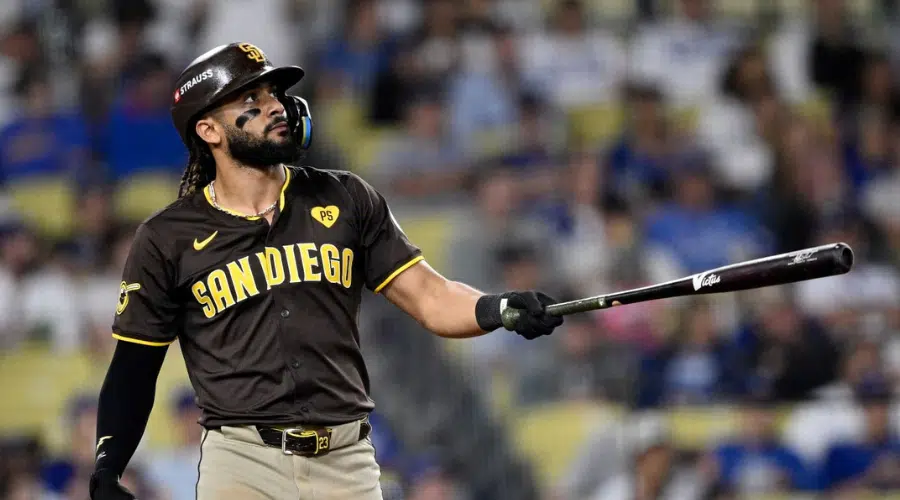 El estelar bateador derecho, Fernando Tatis Jr., dio dos jonrones ante los Dodgers.