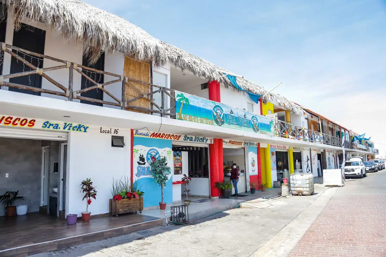 Restaurantes en malecón de Altata