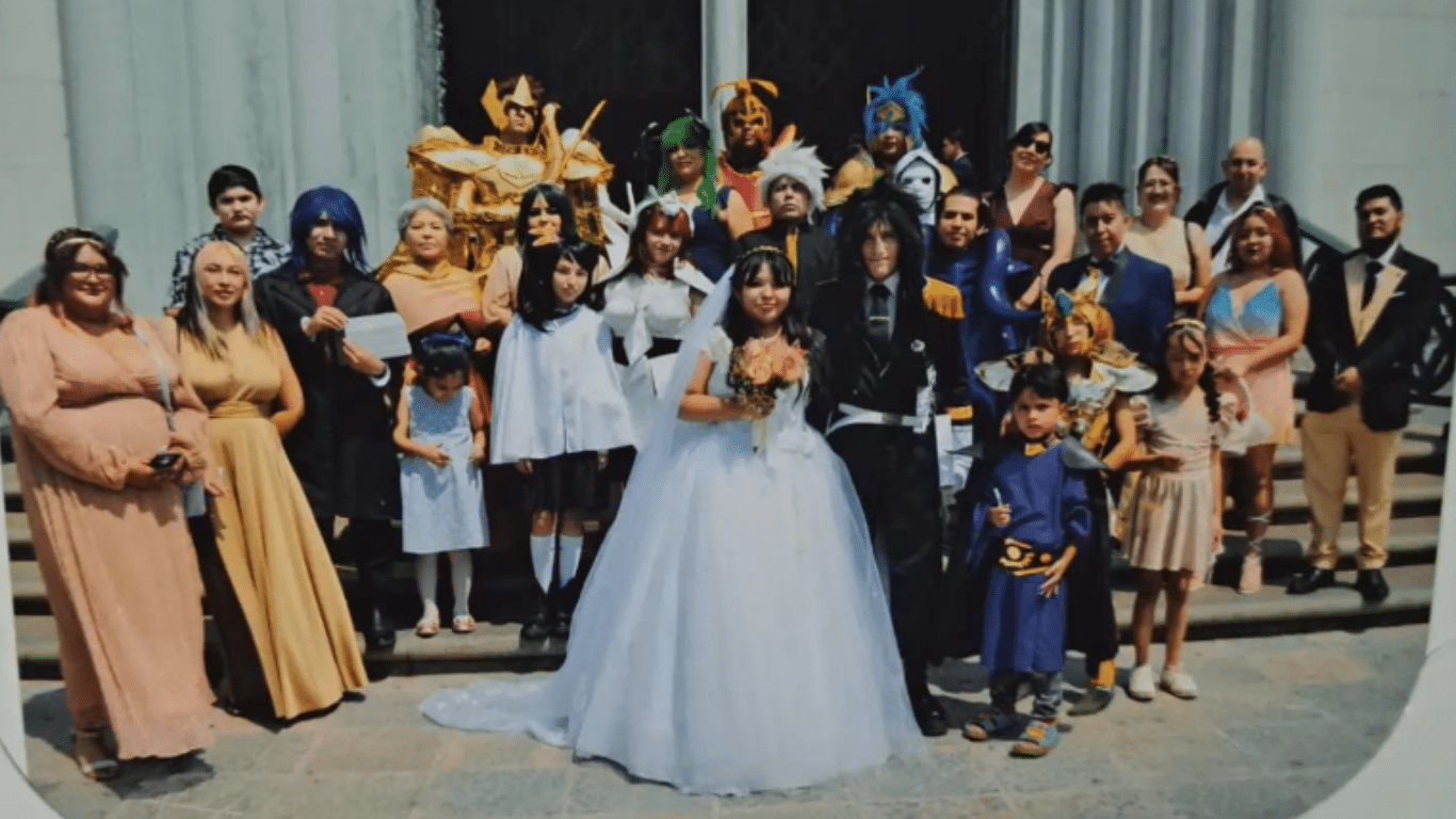 ¡Boda fuera de lo común! Novios e invitados se visten de los Caballeros del Zodiaco