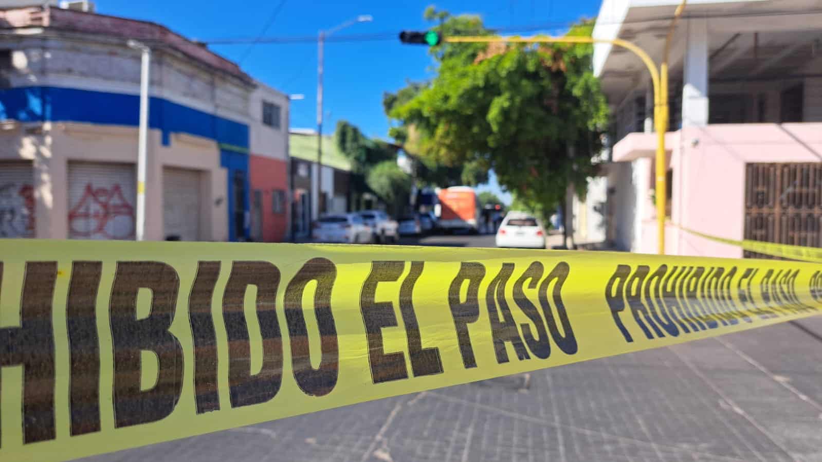 Mujer fallece atropellada por un camión urbano