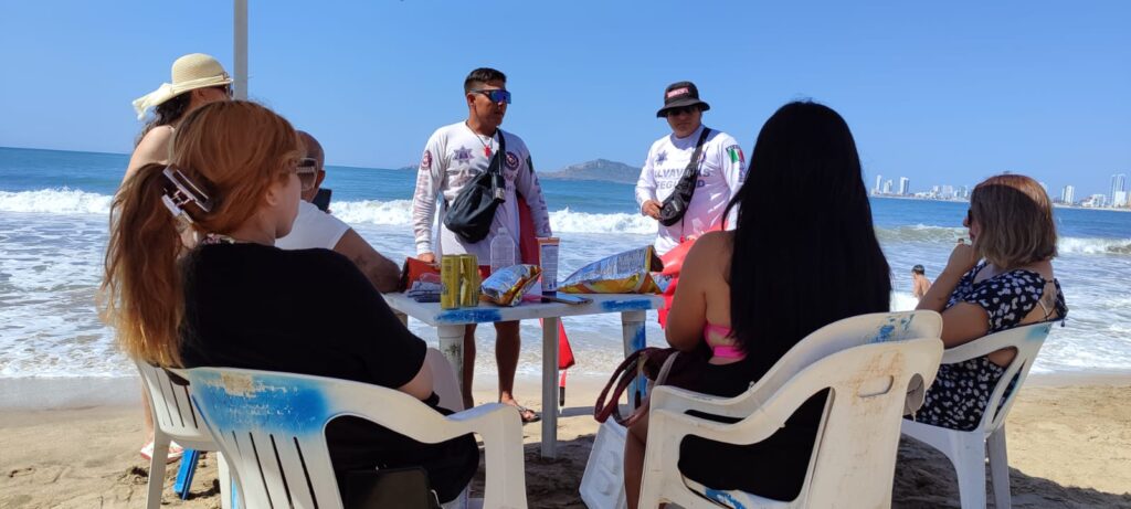 Advierten de oleaje elevado este fin de semana en playas de Mazatlán