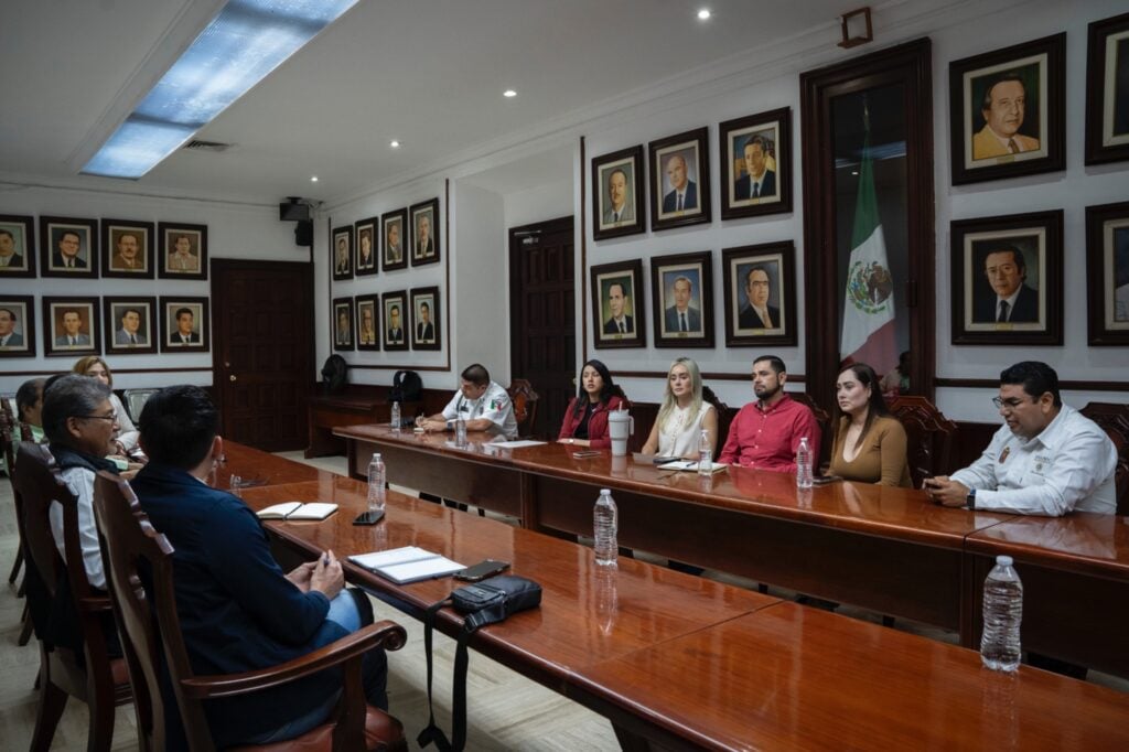 Autoridades y organizadores afinan detalles para el Desfile Navideño Kuroda en Culiacán