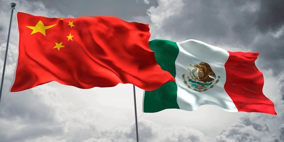 Banderas de China y México