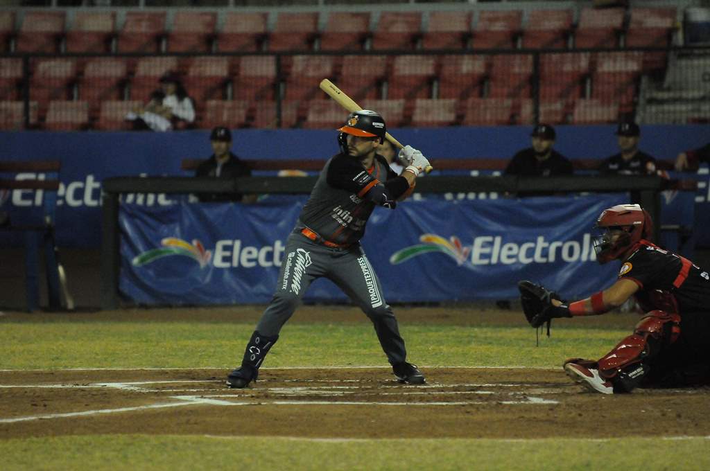 Bateador del equipo Naranjeros de Hermosillo