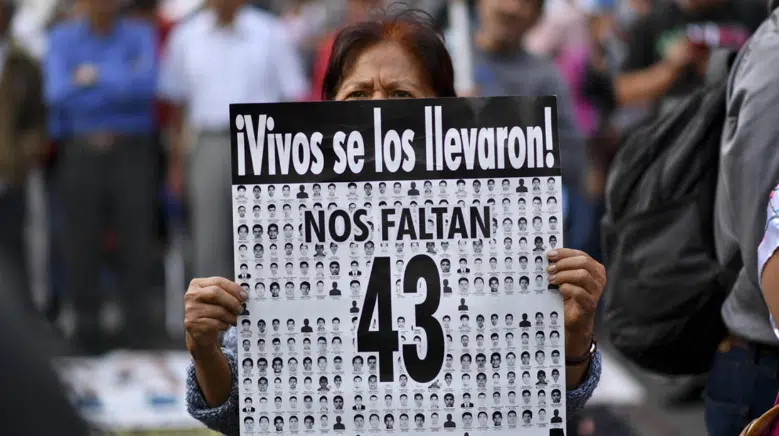 Claudia Sheinbaum tendrá su primera reunión con familiares de los 43 normalistas de Ayotzinapa