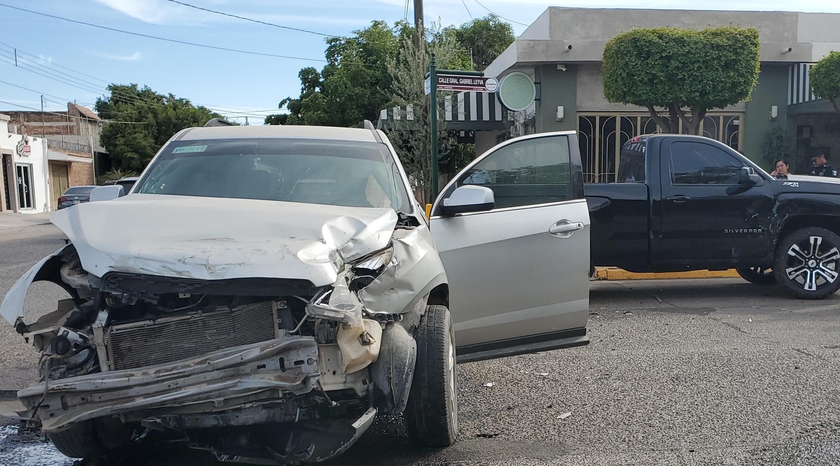 Choque en el centro de Guasave