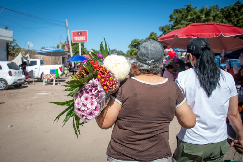 Con un operativo de seguridad se mantuvo el orden en panteones de Culiacán