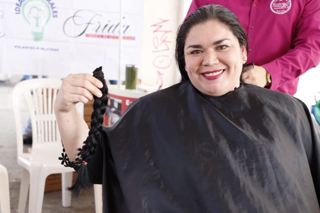 Corte de trenza para pelucas oncológicas