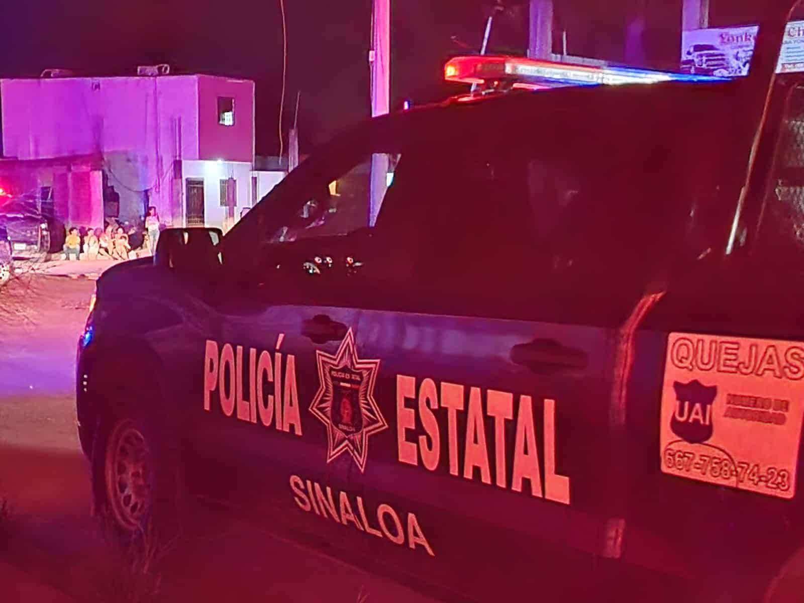 DESPOJO HOSPITAL DE LA MUJER CULIACÁN CAMIONETA CIVILES ARMADOS