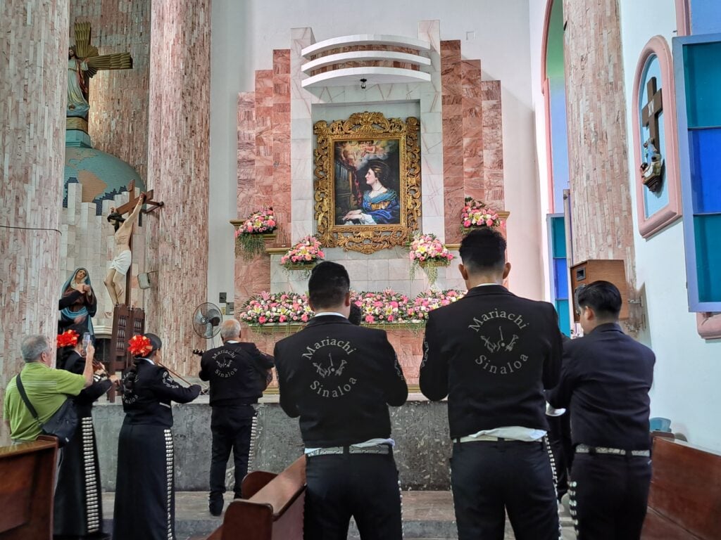 Músicos en la parroquia Cristo Rey.