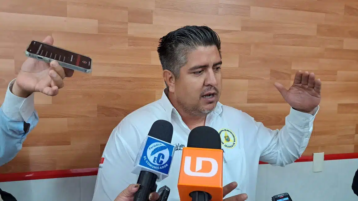 Director del Instituto Municipal de Protección Civil en Guasave, Macario Gaxiola Castro.