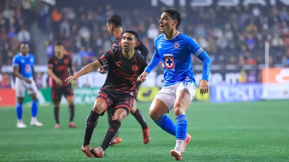 Jugadores de Xolos y Cruz Azul