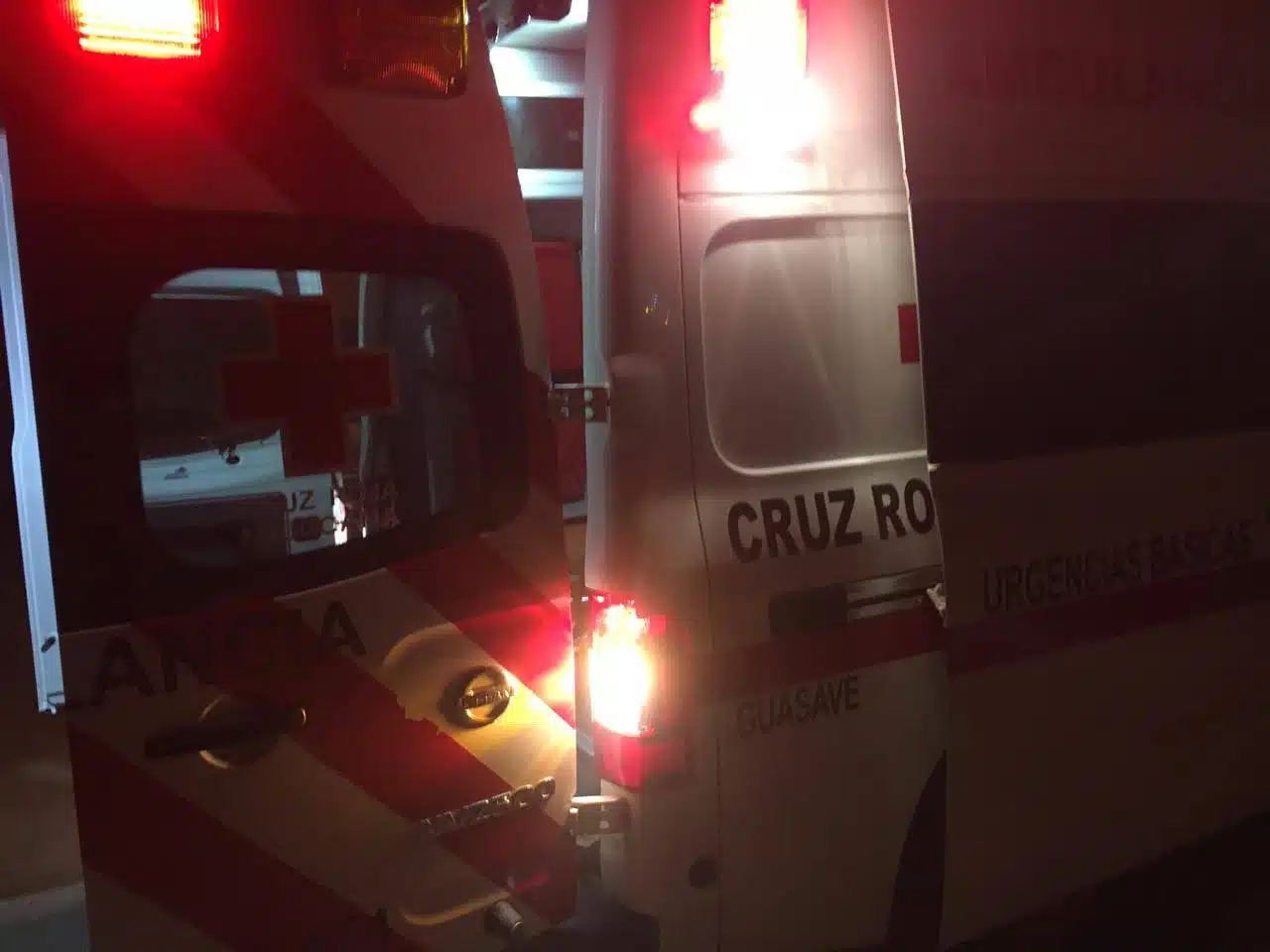 Ambulancia de la Cruz Roja Mexicana de Guasave