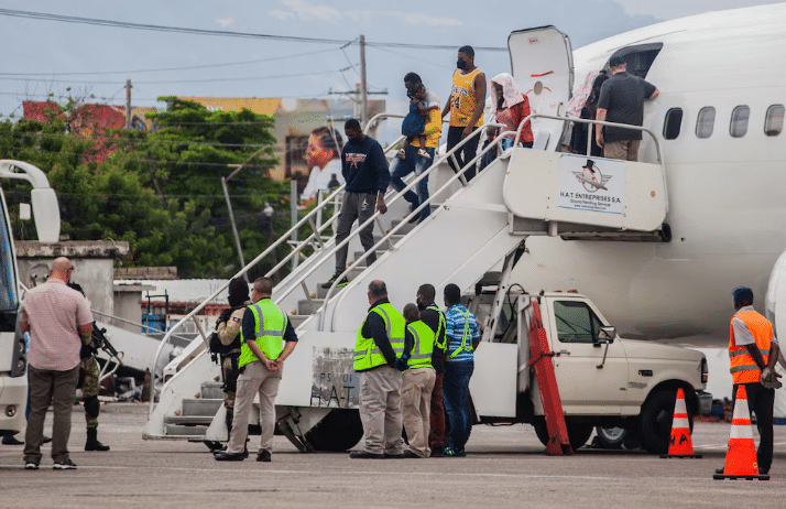 EU suspende vuelos hacia Haití tras ataque armado contra avión de Spirit Airlines