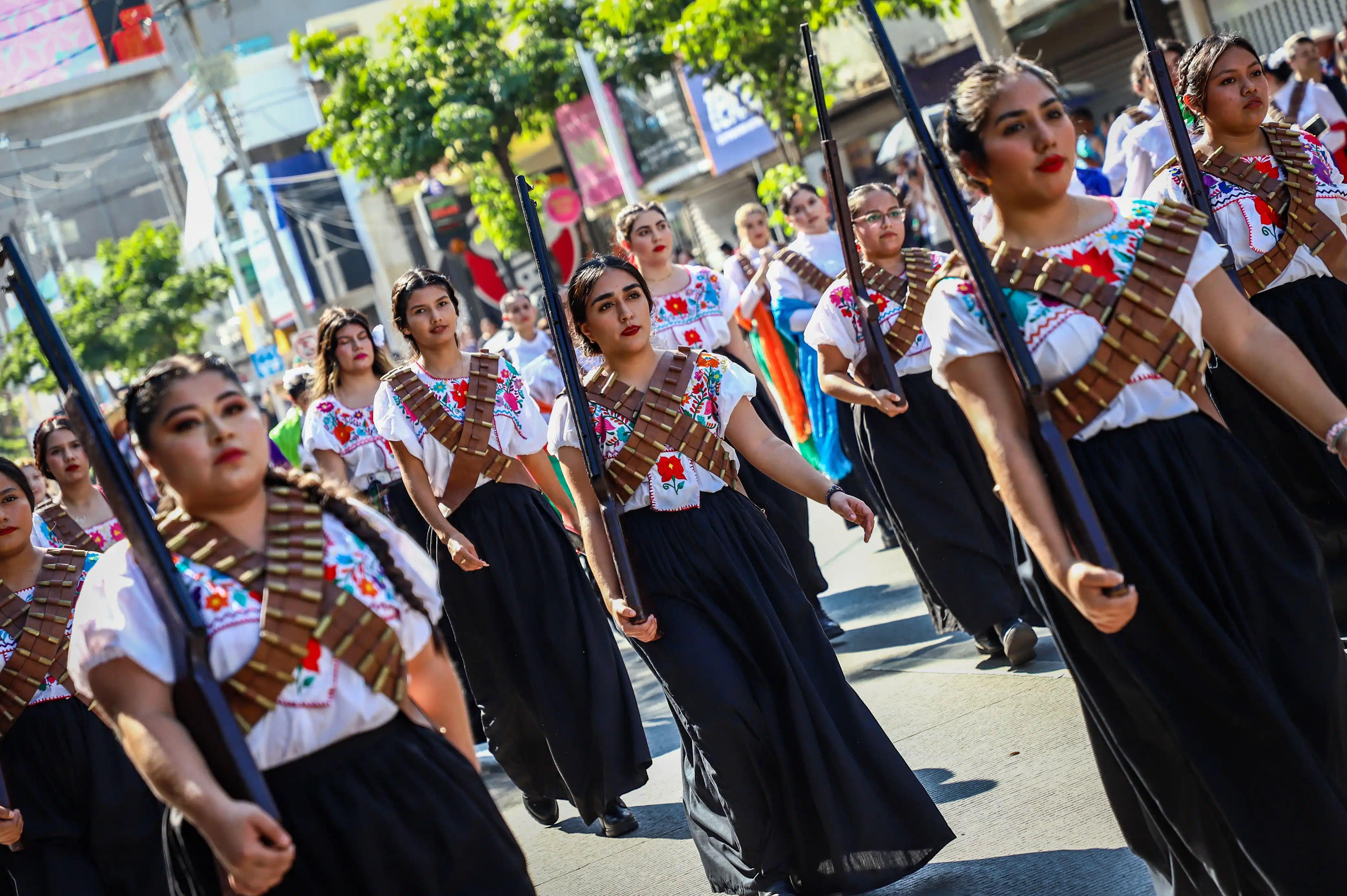 ISDE confirma desfile cívico militar el 20 de noviembre en Culiacán