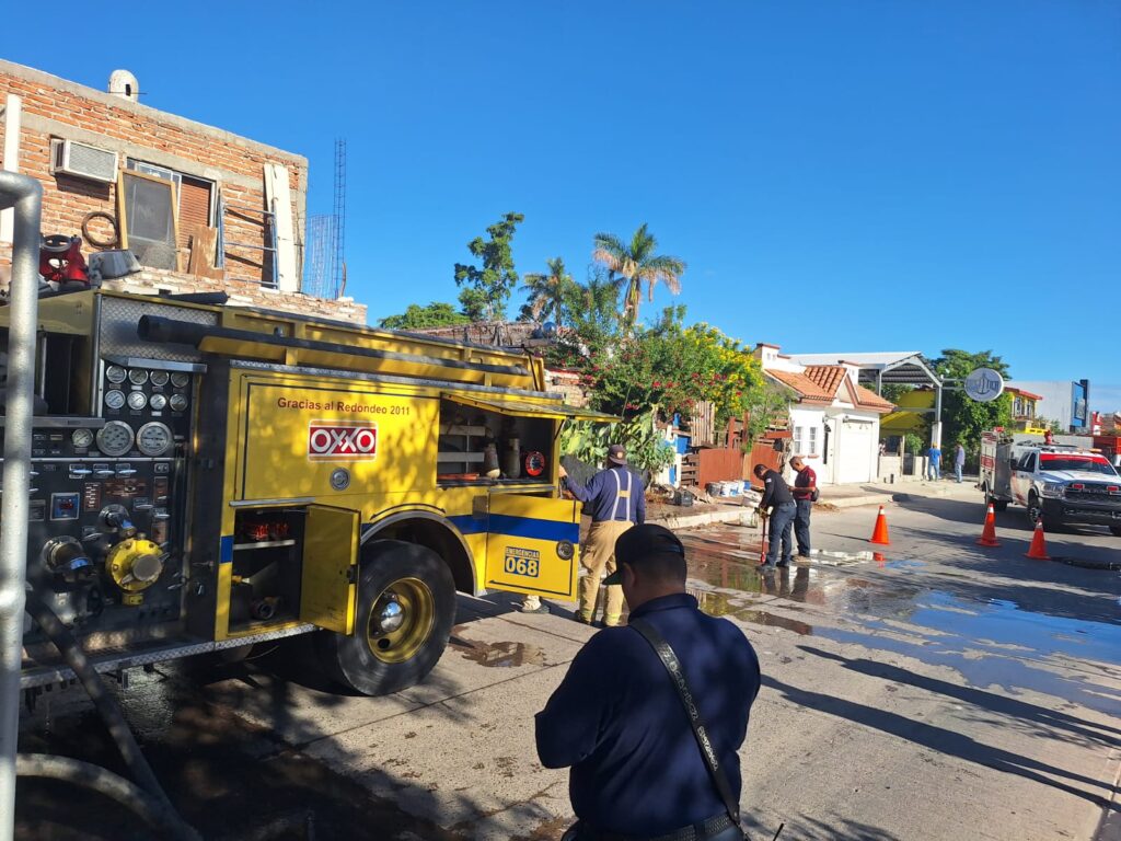 Incendio en vivienda de Los Mochis