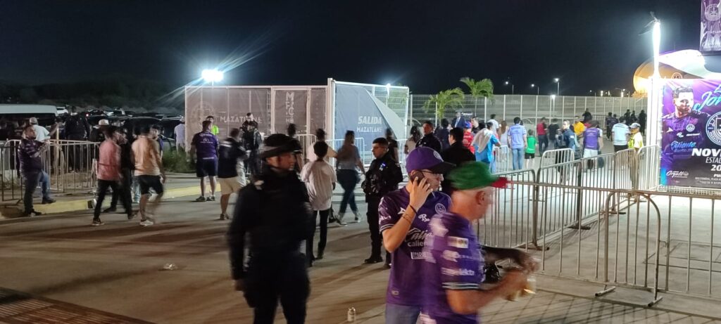 Incidentes menores, el saldo del operativo en el juego Mazatlán vs Pumas