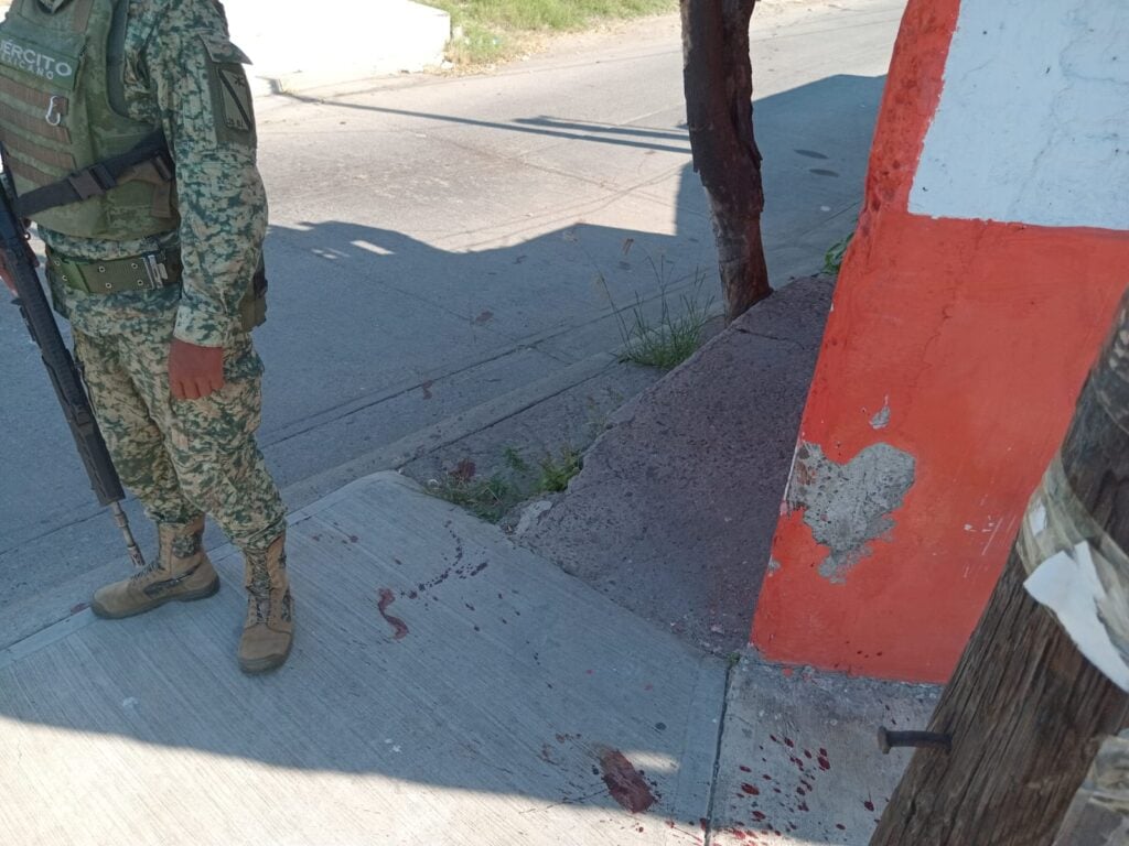 Localizan más rastros de sangre en la Sánchez Celis, Mazatlán