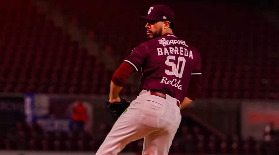 Manny Barreda, jugador de Tomateros de Culiacán.