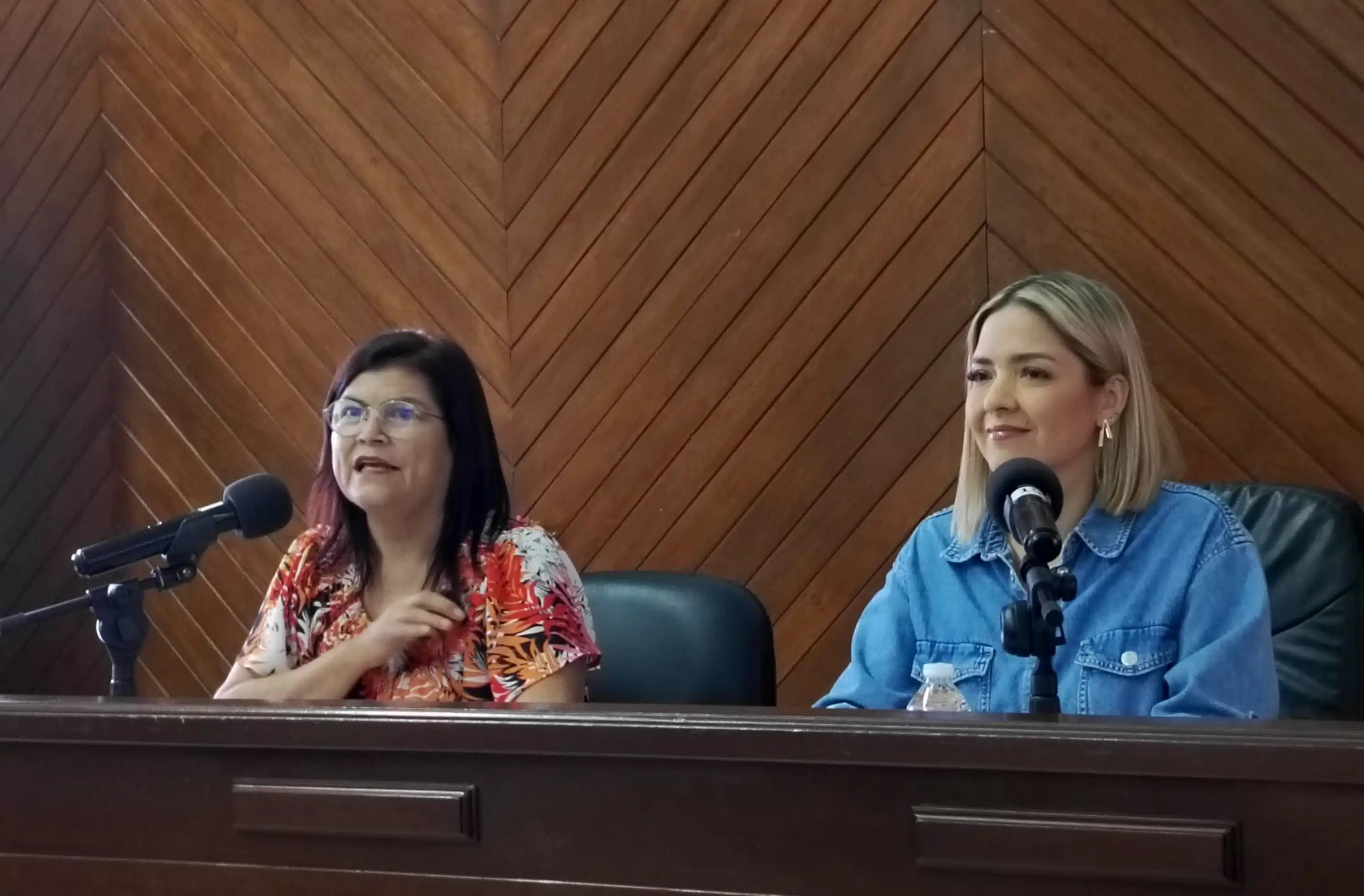 Mazatlán-Día Naranja-activismo en contra de la violencia a las mujeres