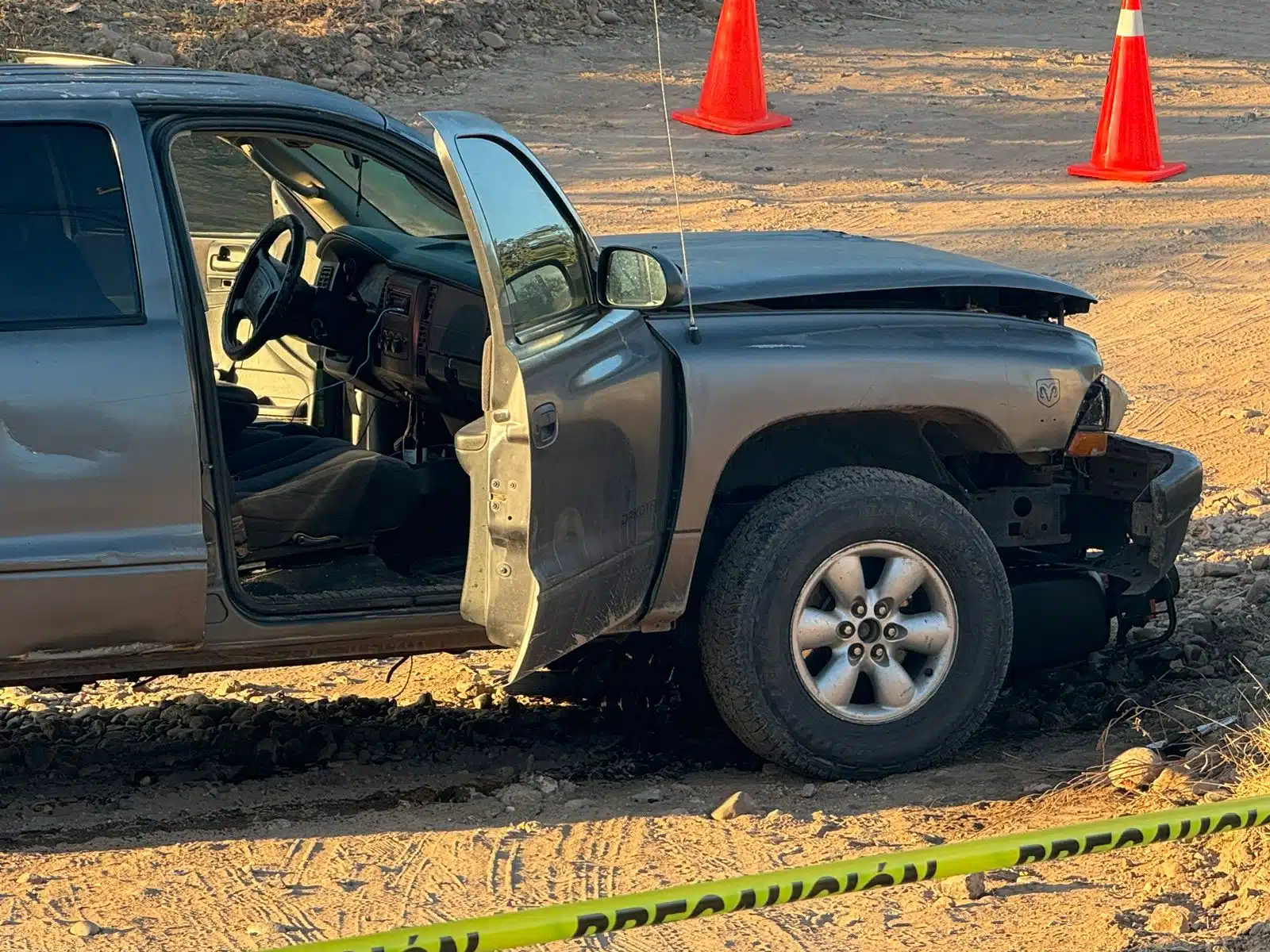 Muere motociclista embestid por una camioneta