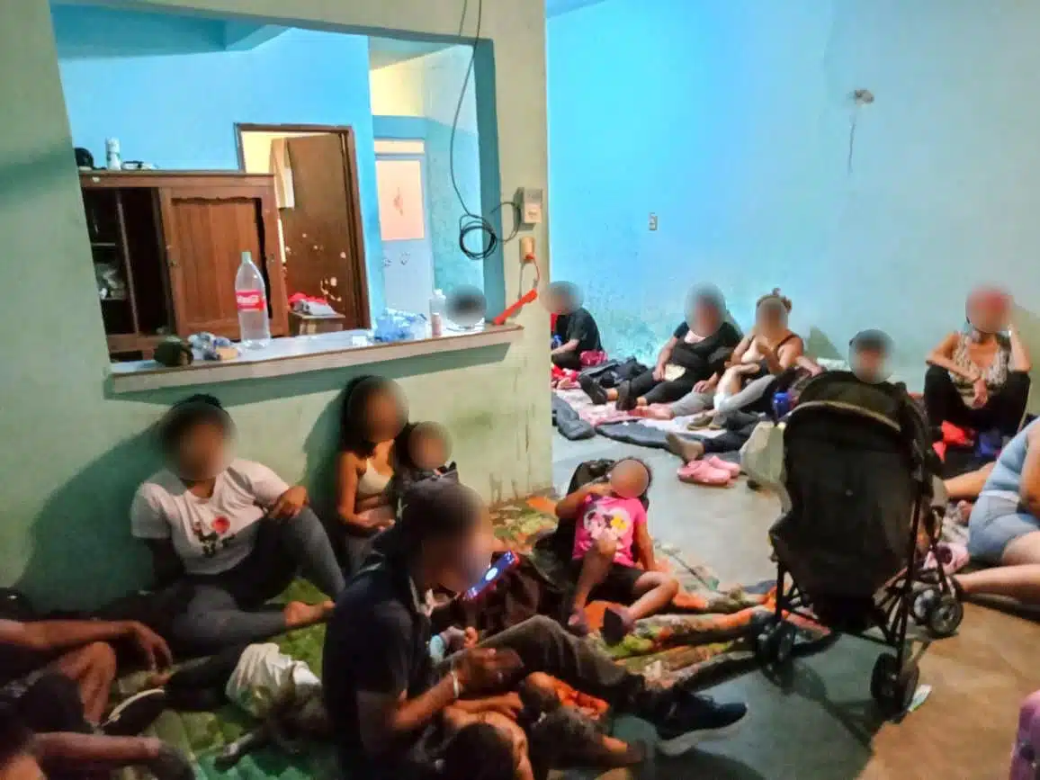 Rescatan a 71 migrantes, entre ellos 19 menores, en Oaxaca