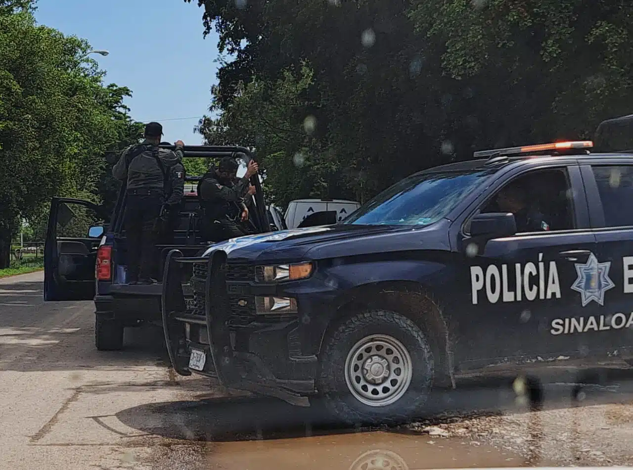 SSPE ataque a Guardia Nacional, vehículos incendiados y daños a viviendas Culiacán