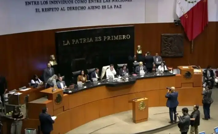 Senado aprueba la desaparición de siete organismos autónomos, entre ellos el INAI