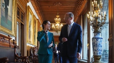 Sheinbaum se reúne con Larry Fink