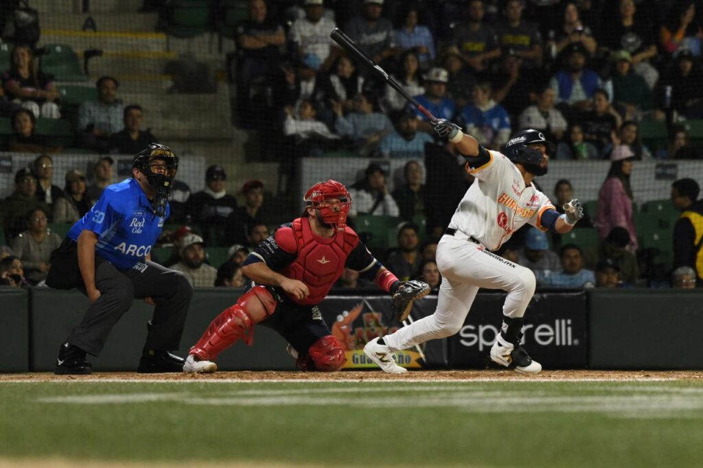 El cubano Víctor Labrada se fue para la calle y conquistó su tercer cuadrangular de la temporada