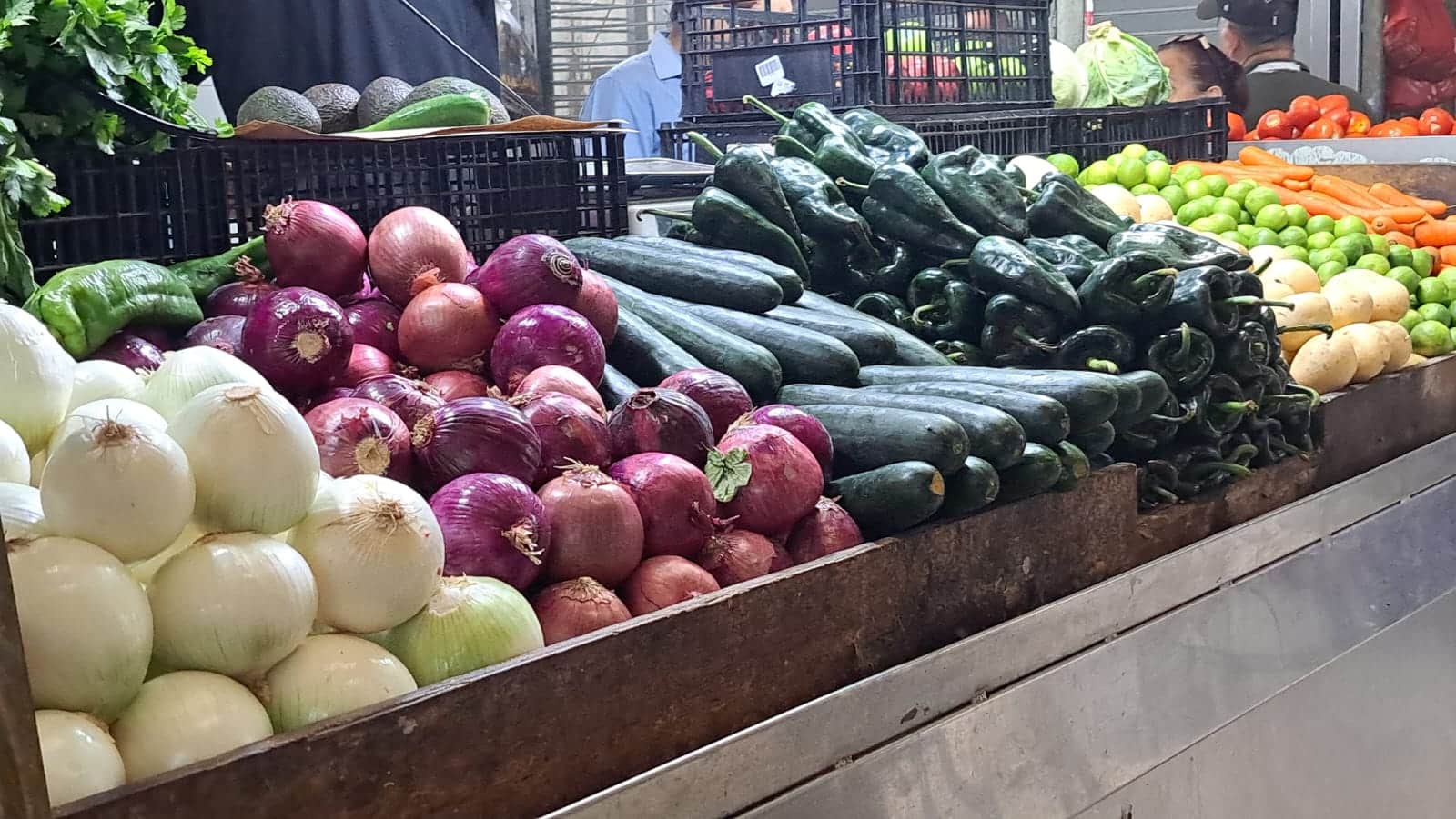Venta de verdura en mercado