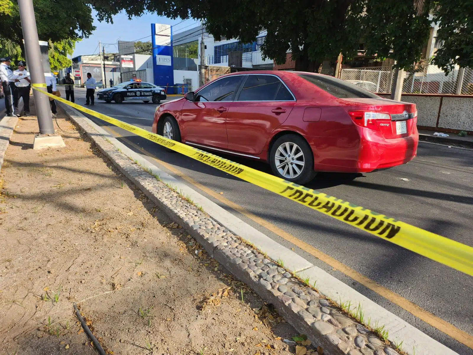 Adulto mayor pierde la vida tras ser atropellado por un auto en el malecón viejo en Culiacán