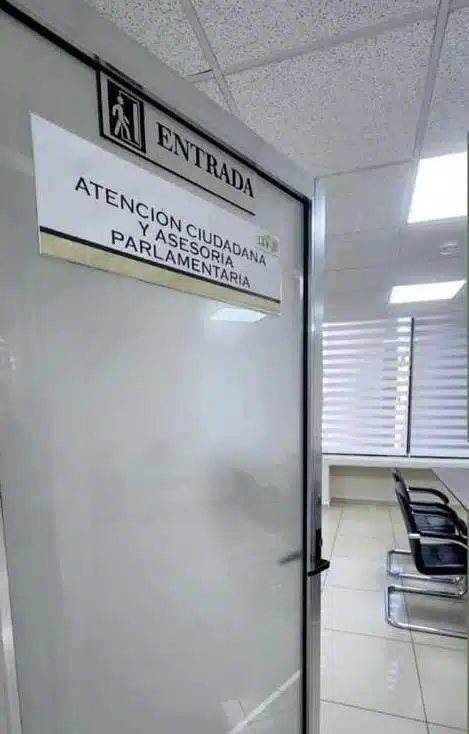 Oficinas de Atención Ciudadana y Asesoría Parlamentaria en el Congreso.