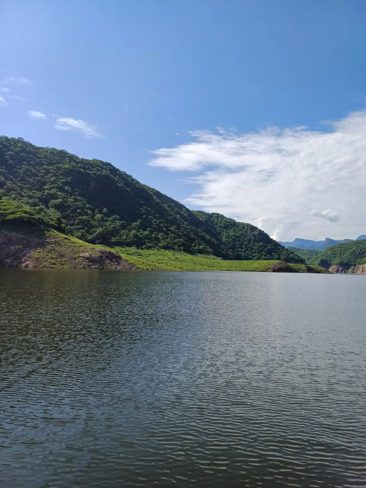 Aumenta la extracción de agua a las presas de Sinaloa