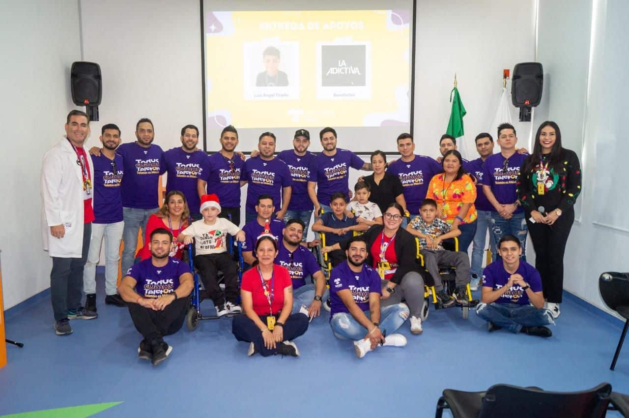 Banda La Adictiva presente en la primera gala navideña del CRIT Sinaloa.