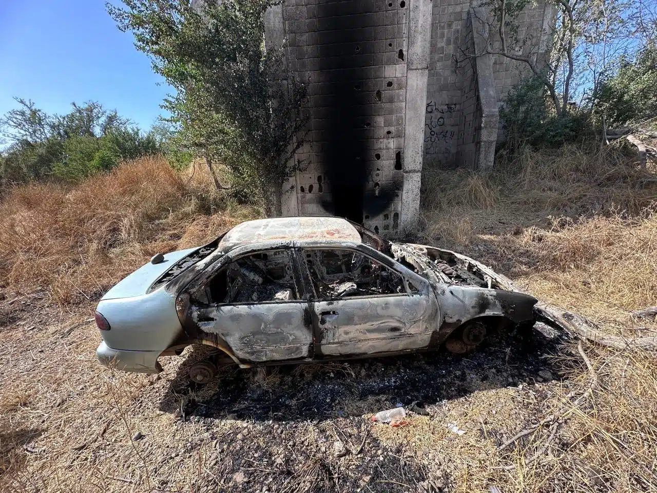 CULIACÁN HALLAZGO QUEMADO