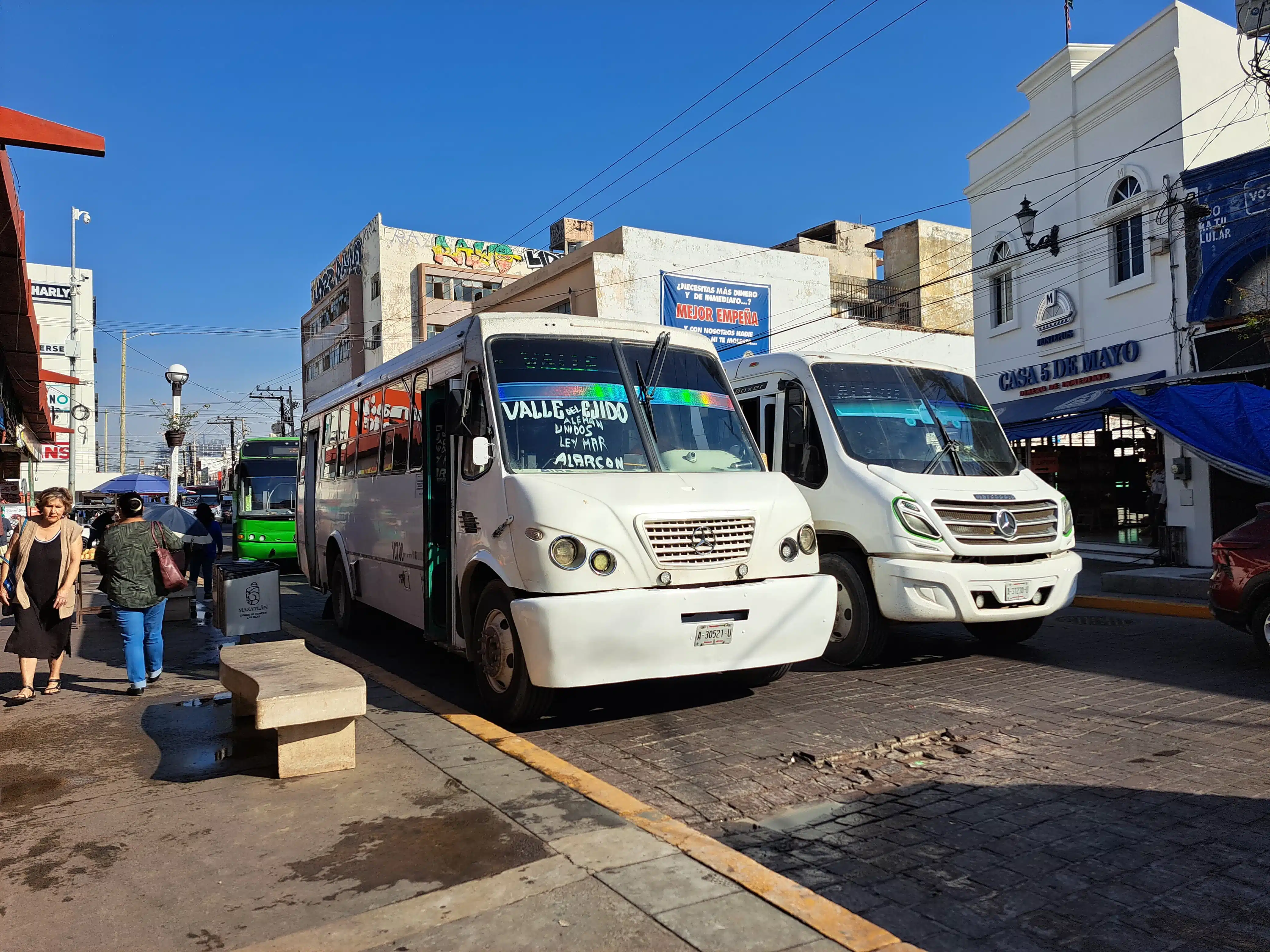 Camiones transporte urbano Mazatlán