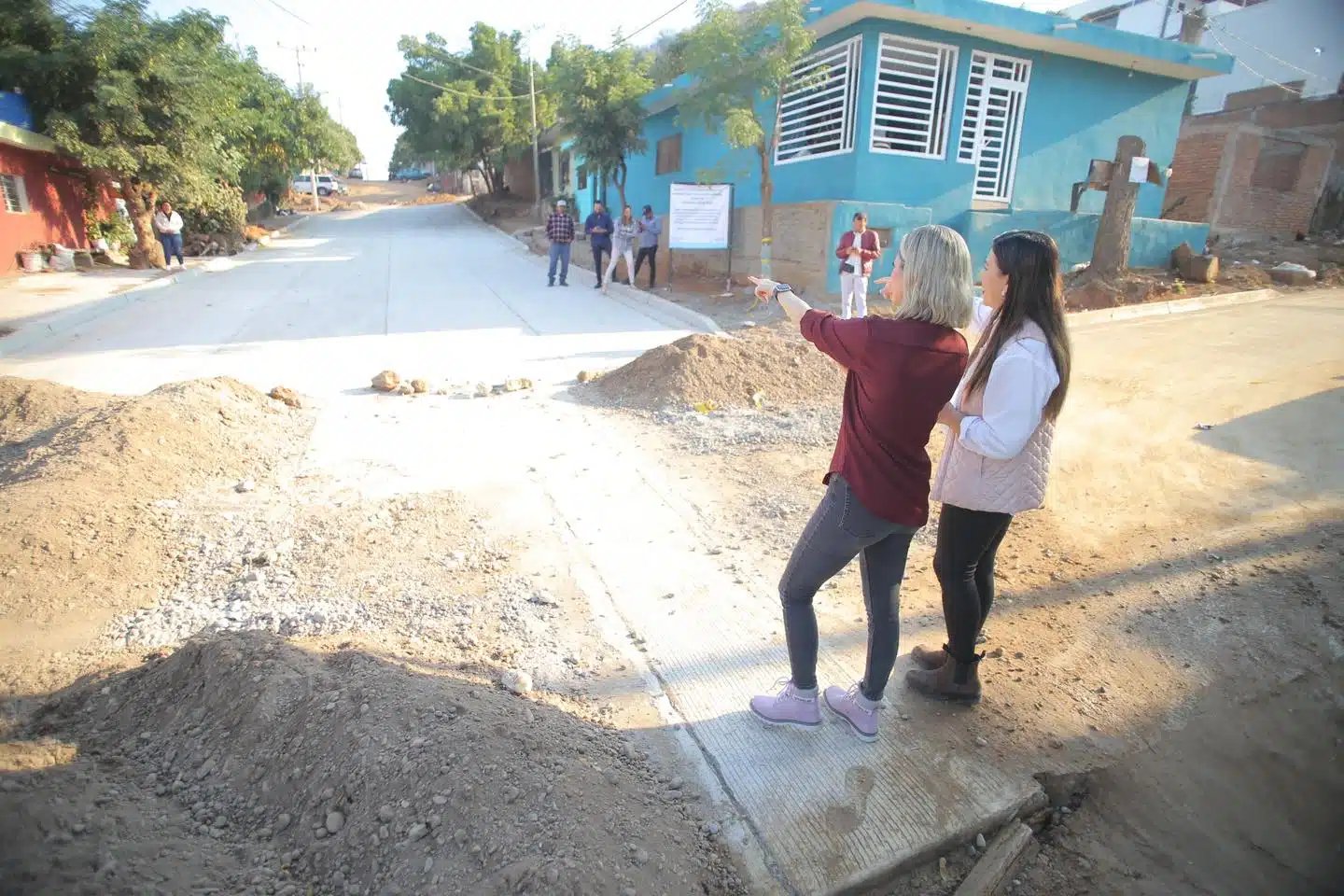 ESTRELLA PALACIOS ALCALDESA MAZATLÁN SUPERVISIÓN DE OBRAS BACHES