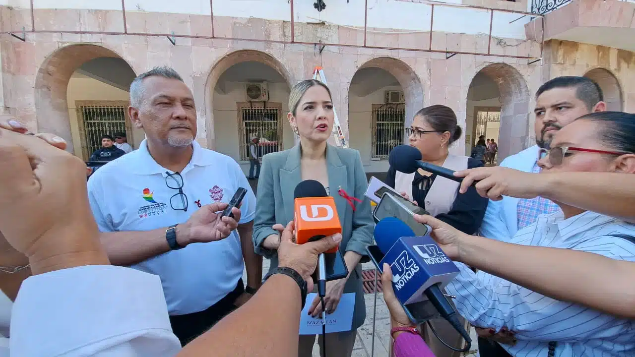 ESTRELLA PALACIOS ALCALDESA MAZATLÁN