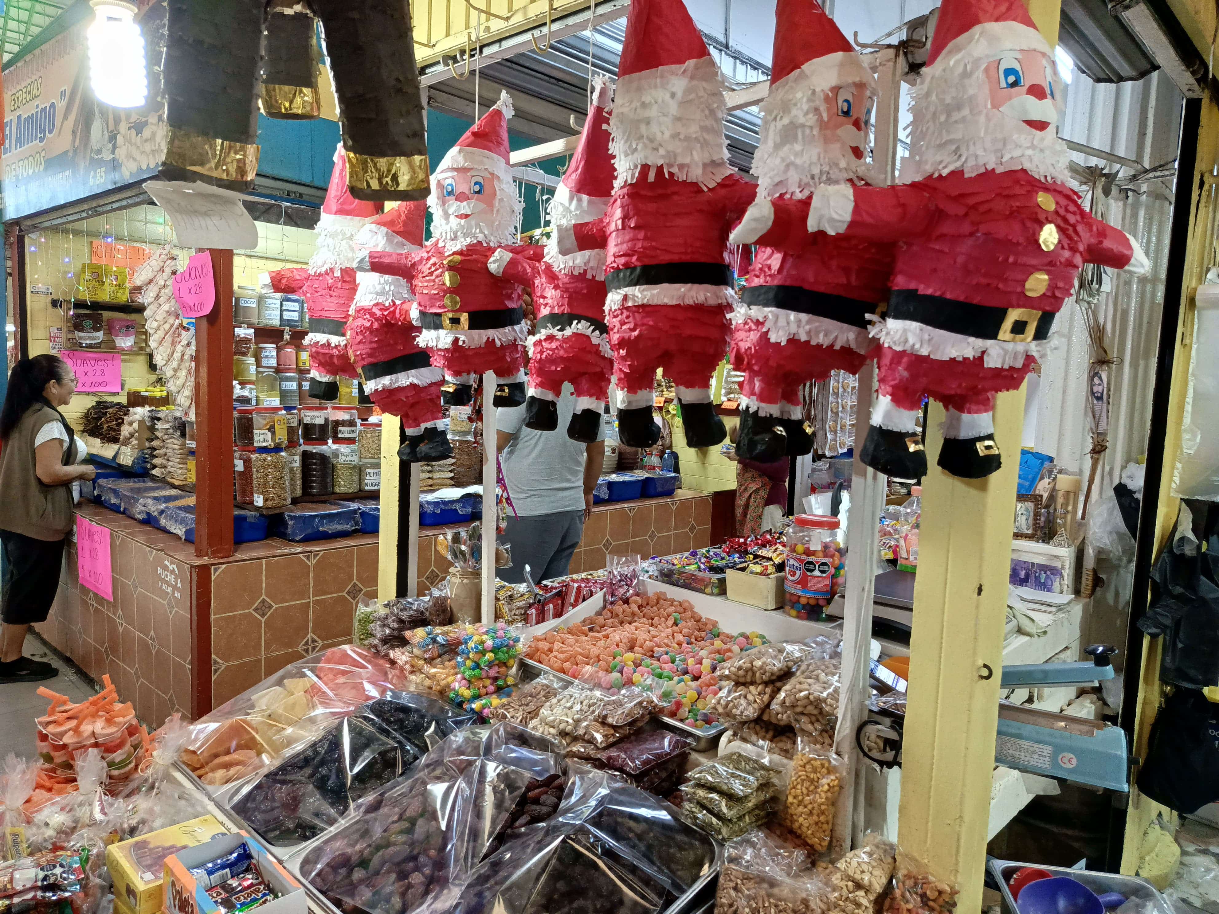 GOLOSINAS NAVIDAD MAZATLÁN MERCADO PINO SUÁREZ