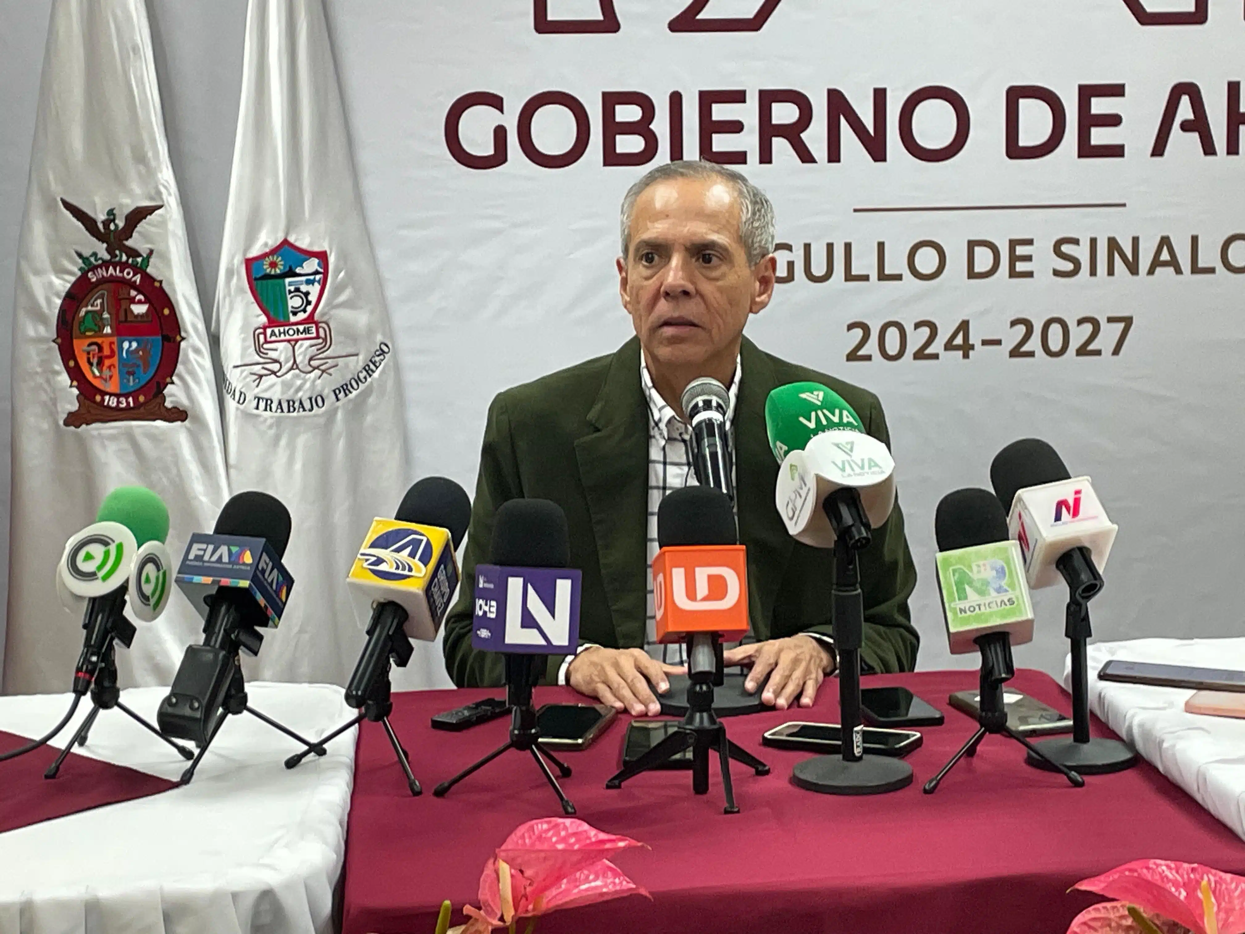 Gerardo Vargas Landeros en rueda de prensa