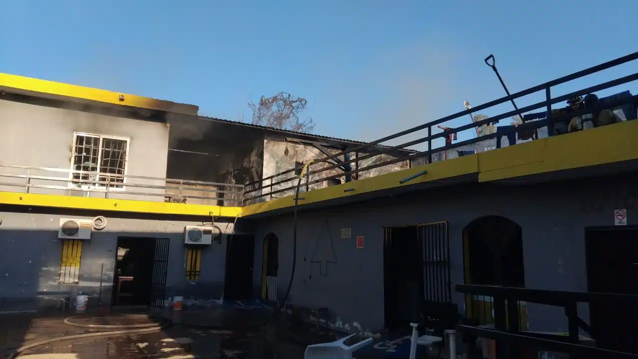 Vivienda y centro de rehabilitación incendiado en Costa del Sol, Culiacán.