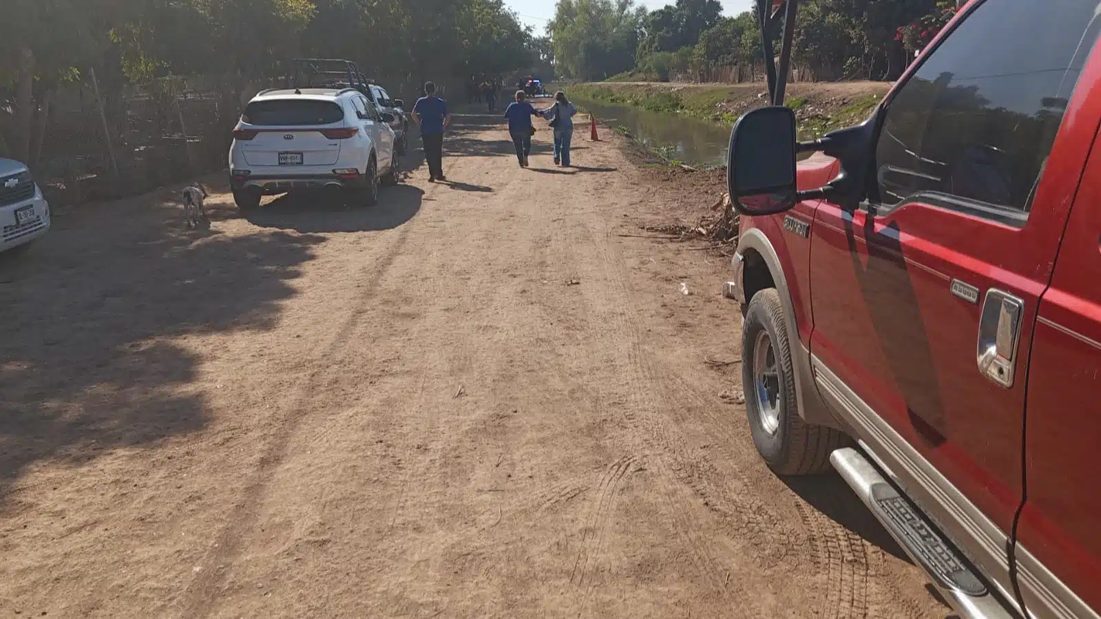 Localizan a un hombre sin vida en aguas del canal de Toboloto en Navolato