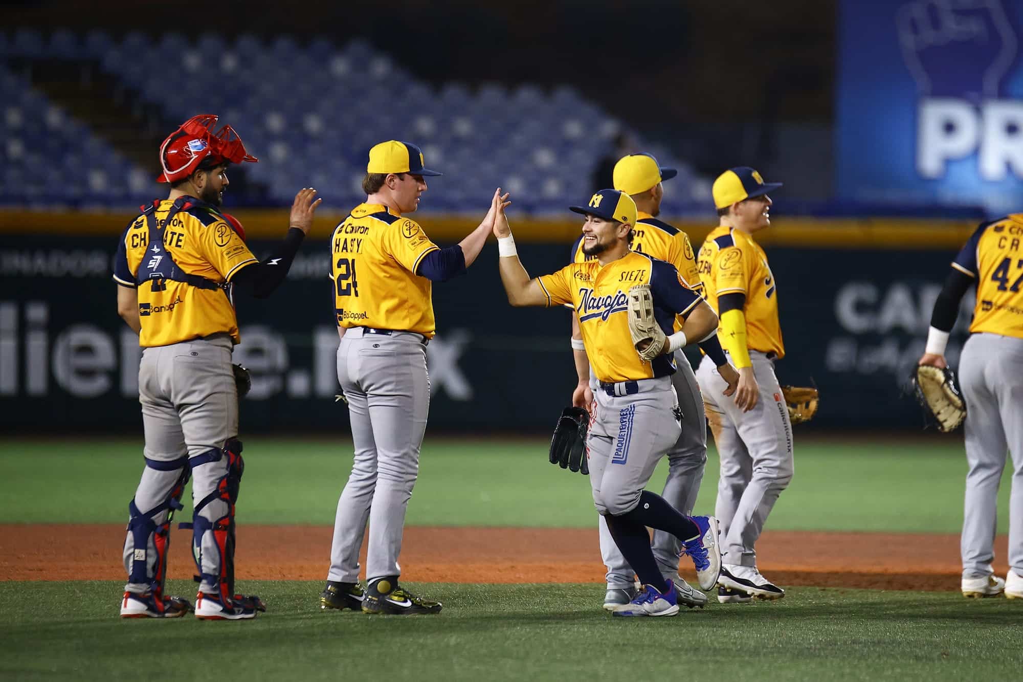 Mayos se lleva la victoria tras emocionante duelo de batazos contra Charros