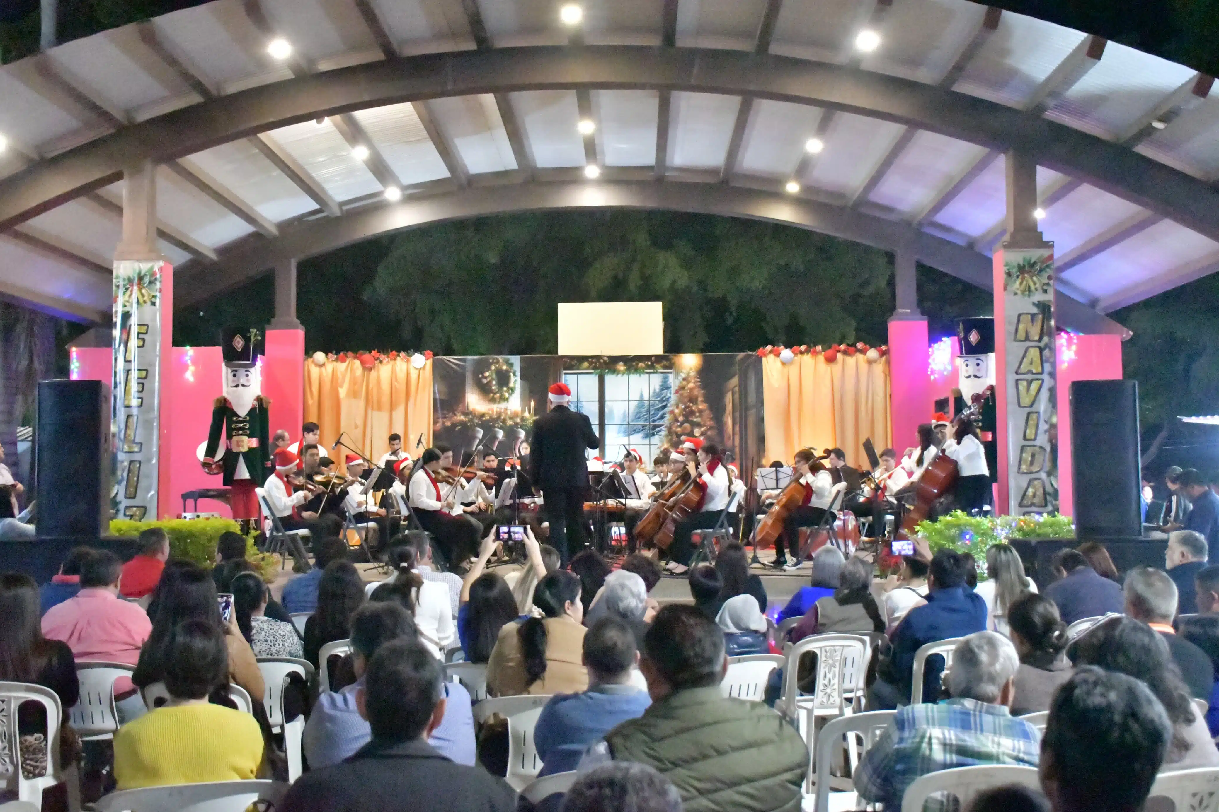 Concierto navideño de la OSJSA en Salvador Alvarado