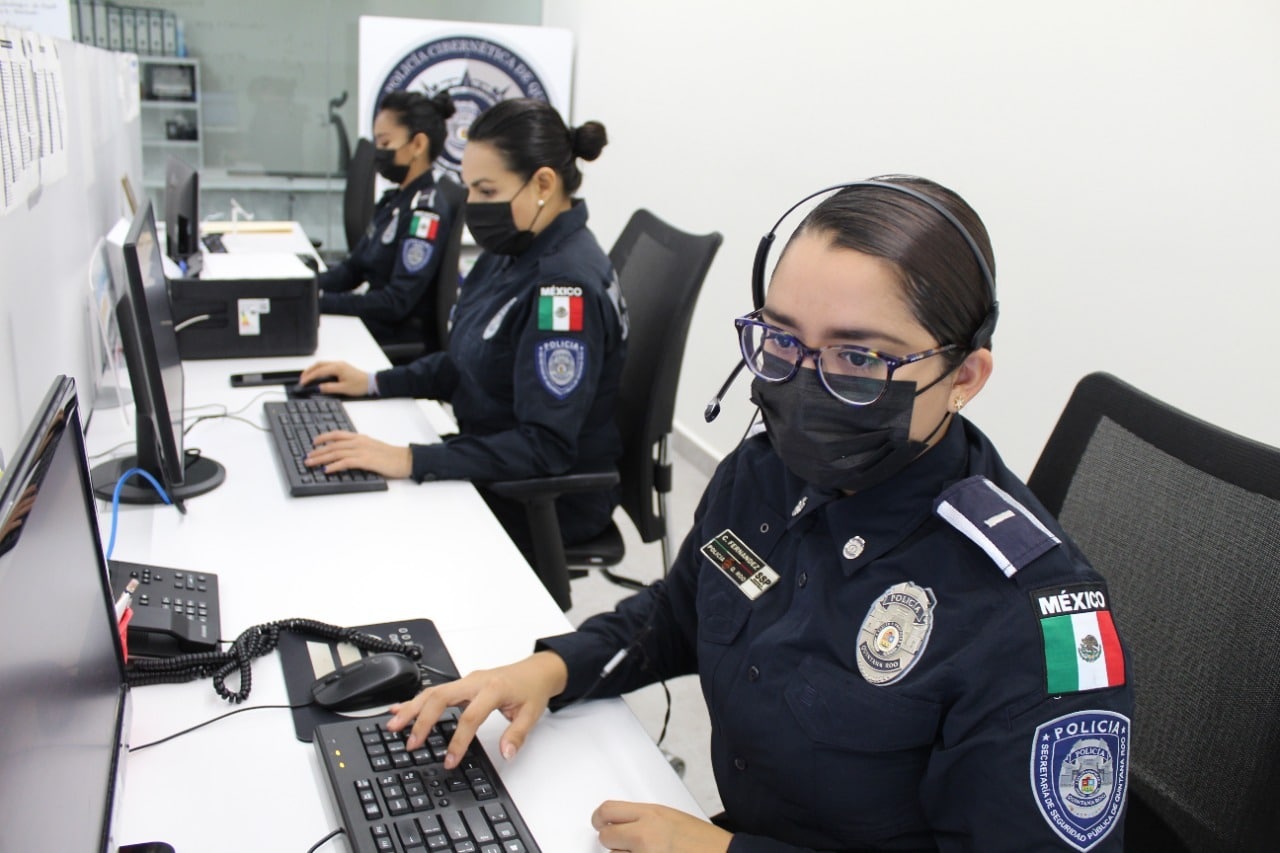 Policía Cibernética