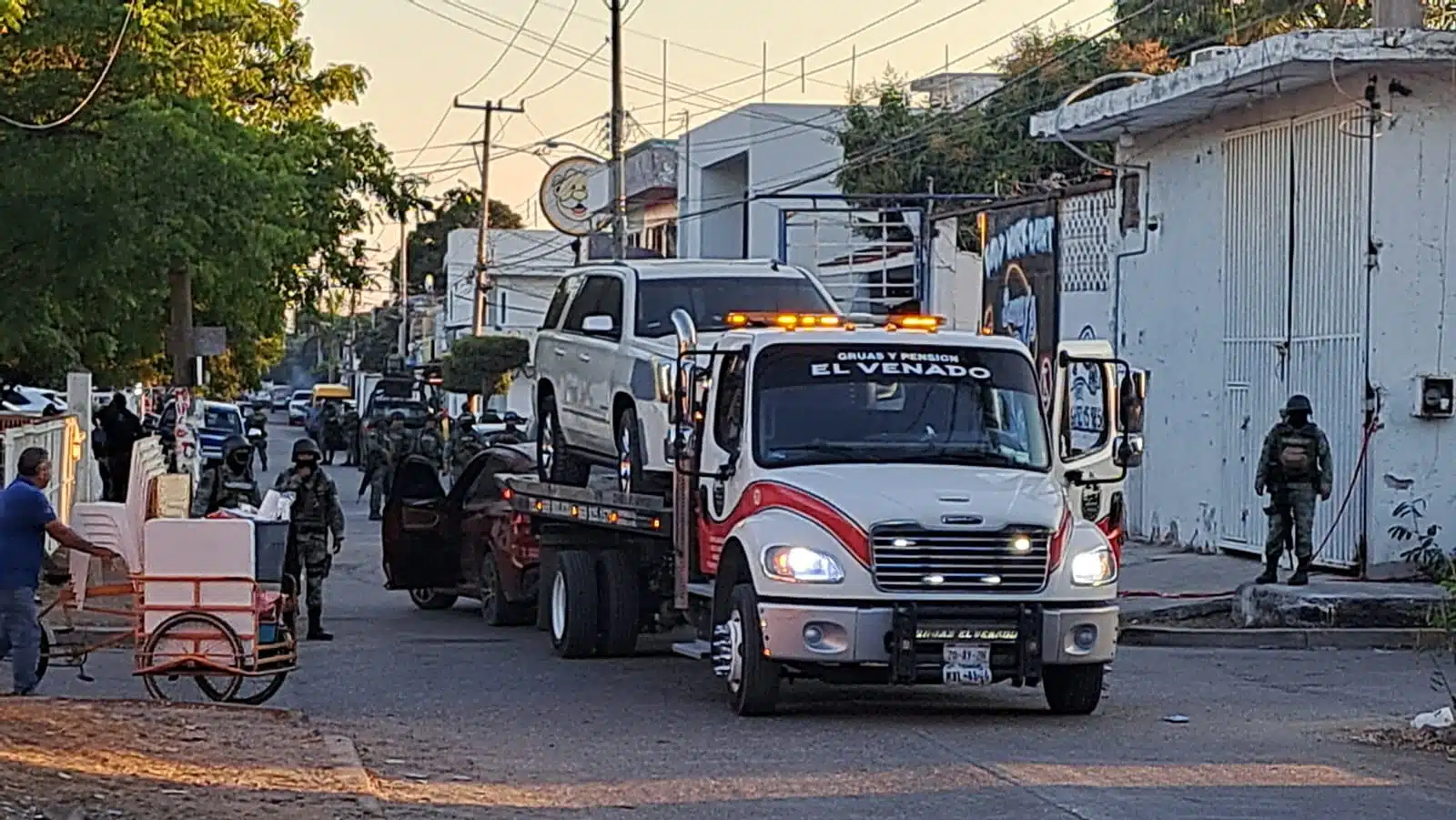 Sedena- decomiso de cinco vehículos-Mazatlán