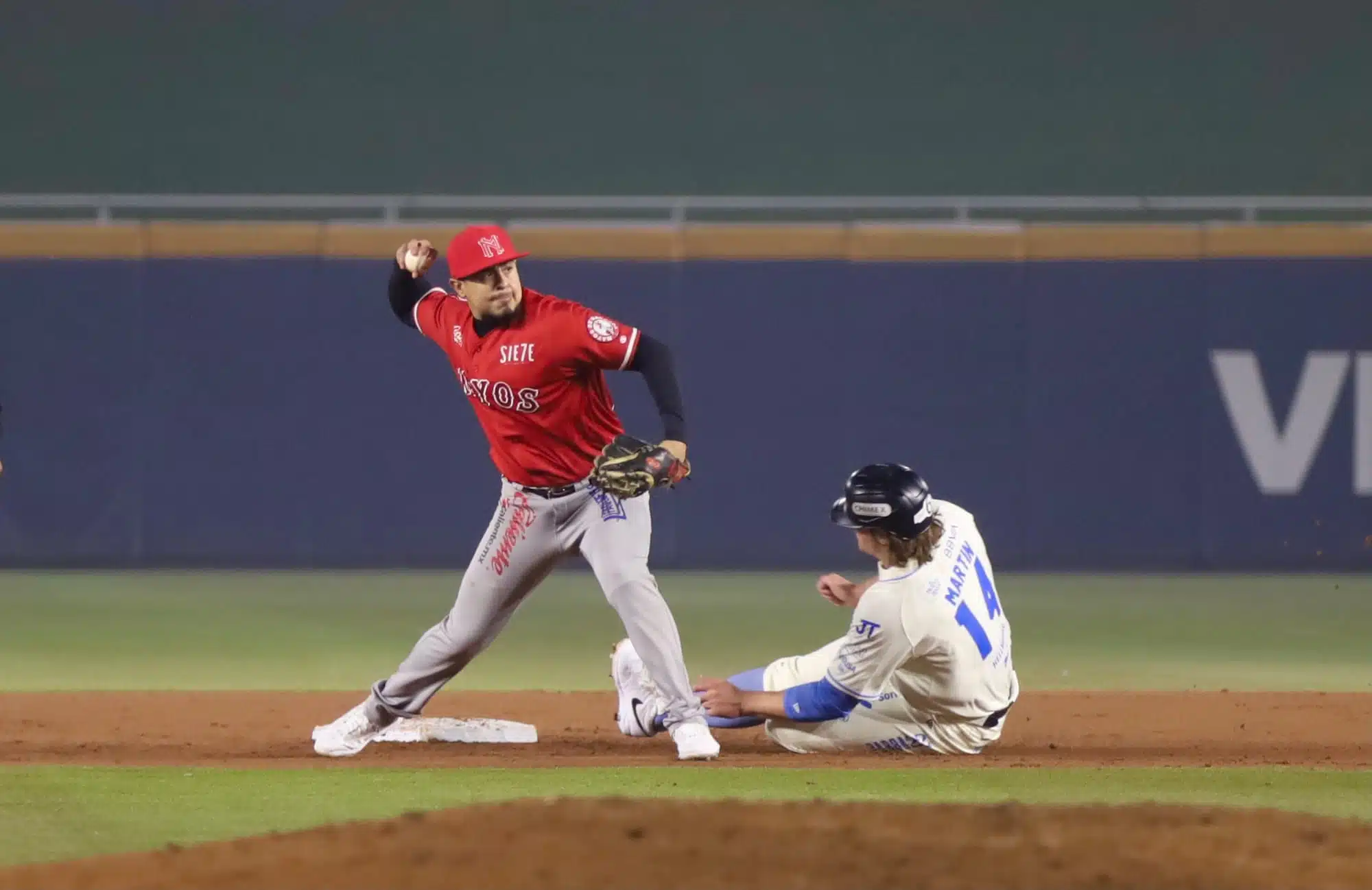 Sultanes-Mayos-doble-cartelera-LAMP